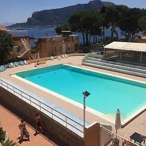 Appartamento Ashur Mondello, Palermo